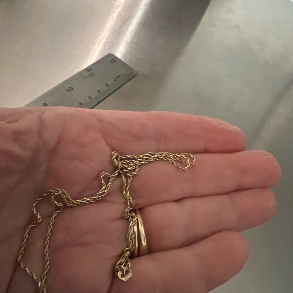 Solid 14K Solid Yellow Gold 17.5” Rope Chain with Lobster Claw Clasp - Picture 2 of 4